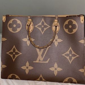 Louis Vuitton OnTheGo GM Tote Bag